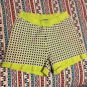 Adorable knit shorts by Cider size L